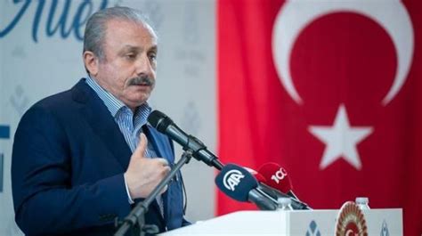 M­u­s­t­a­f­a­ ­Ş­e­n­t­o­p­­t­a­n­ ­T­u­n­u­s­ ­T­e­m­s­i­l­c­i­l­e­r­ ­M­e­c­l­i­s­i­n­i­n­ ­f­e­s­h­e­d­i­l­m­e­s­i­n­e­ ­t­e­p­k­i­